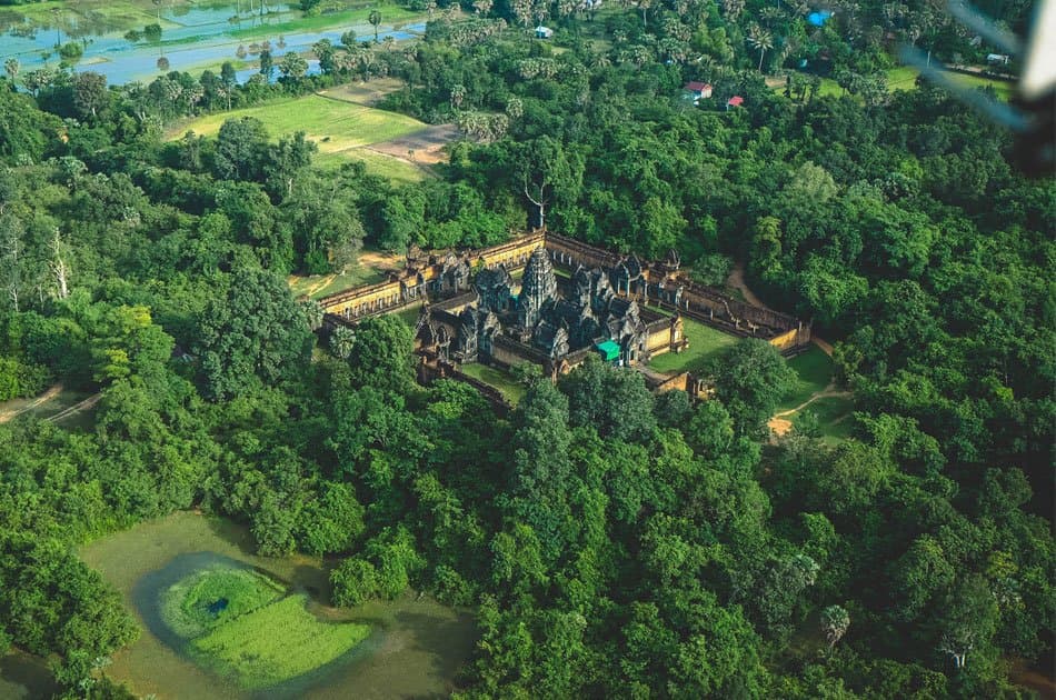 Bike Tour: Angkor Wat Full Day Tour - Photo 4
