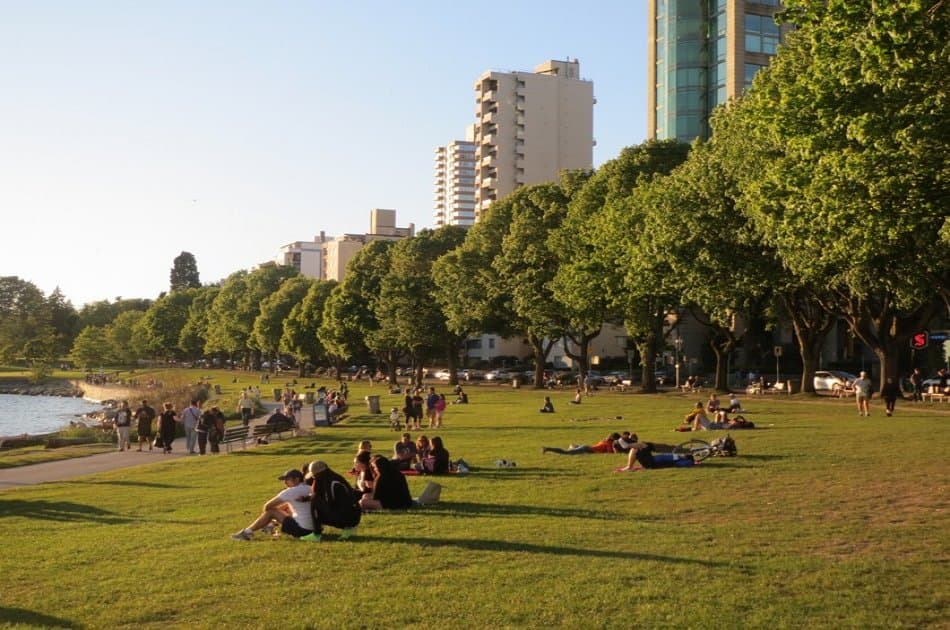 Vancouver Grand City Tour - Photo 2