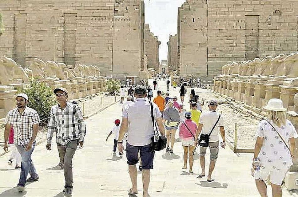 Full Day Guided Tour of the East and West Banks From Luxor - Photo 7