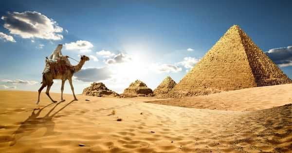 Half Day Pyramids Guided tour - Photo 1