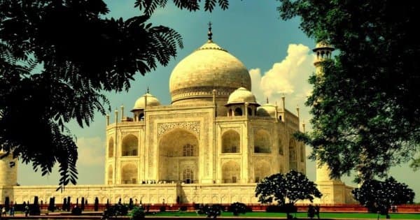 Private Taj Mahal Tour with Local Guide from Agra