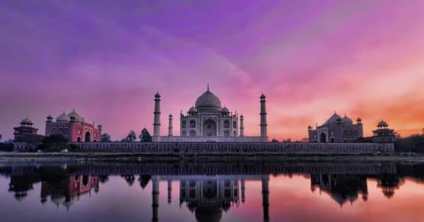 Taj Mahal Tour by Gatimaan Express Train from Delhi