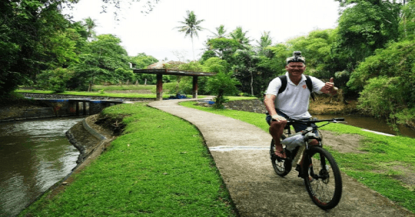 Cycling Tour Through South Ubud Nature and Villages