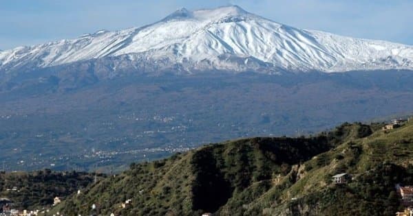 Etna Wine Tasting Tour From Messina