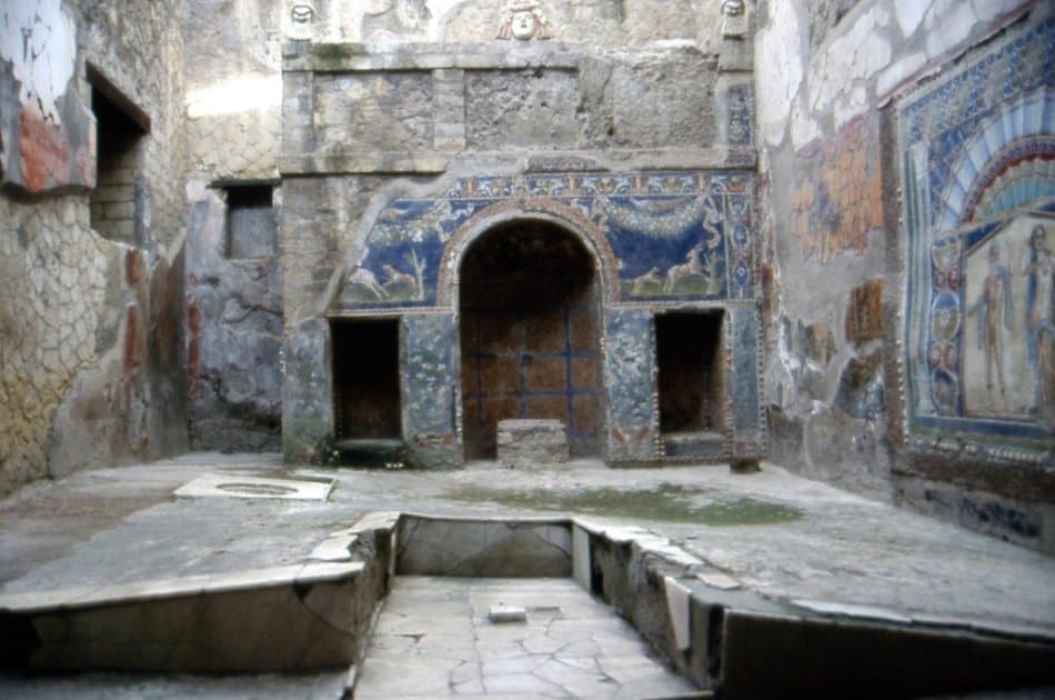 Private Transport to Herculaneum Ruins - Photo 4