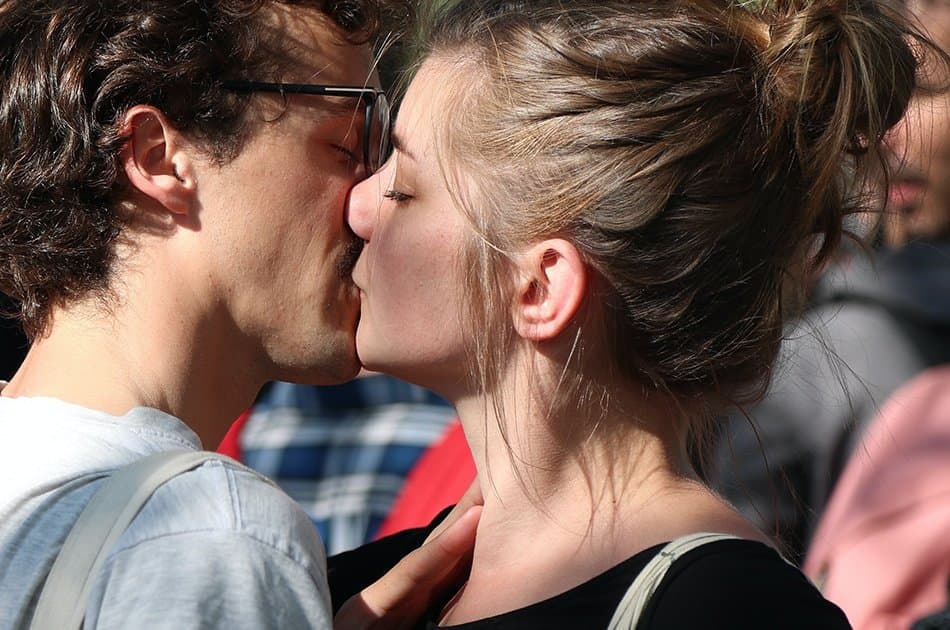 Amsterdam Flirting Private Workshop - Photo 2