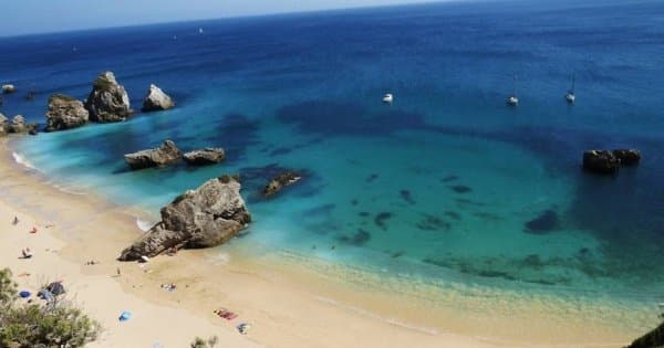Transfer from Lisbon Airport to Sesimbra