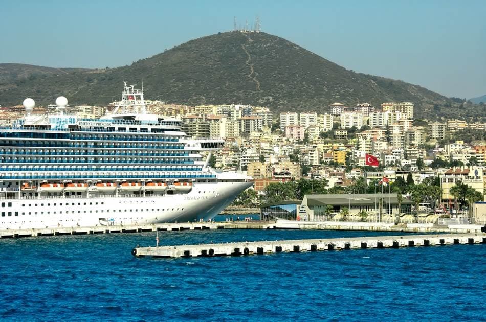 Kusadasi To Dalaman Airport One Way Transfer - Photo 5