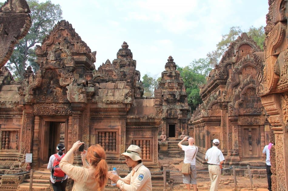 1000 of Lingas, Kbal Spean & Banteay Srei Full Day Private Tour - Photo 4