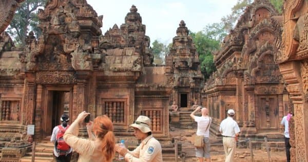 1000 of Lingas, Kbal Spean & Banteay Srei Full Day Private Tour - Photo 1
