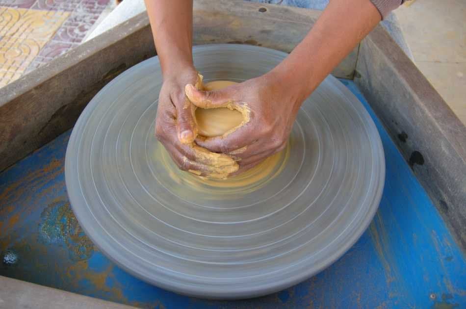 Ceramics Class in Siem Reap - Photo 2