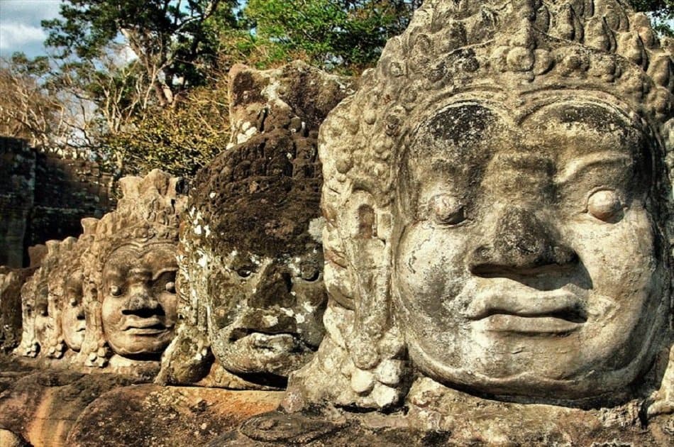 Discover Angkor Complex With a Full Day Private Tour - Photo 2