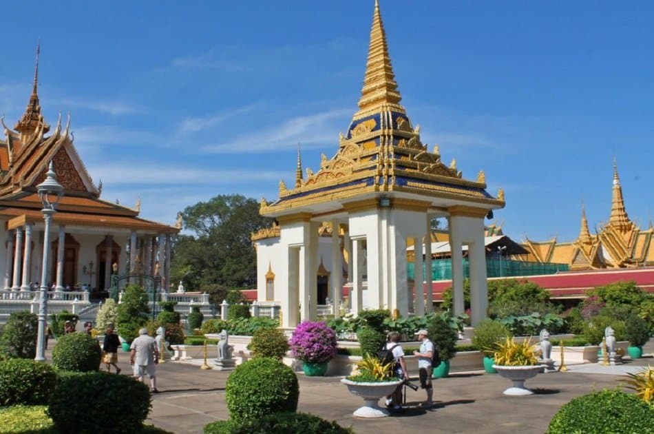 Discover Phnom Penh Private Half Day Tour - Photo 2