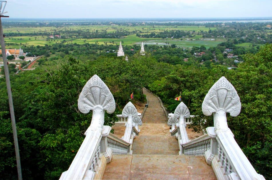 Full Day Phnom Baset & Phnom Udong Private Tour - Photo 2