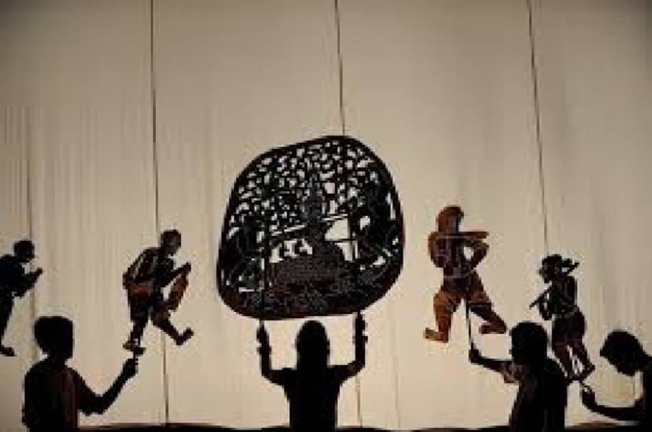 Sovannaphum Shadow Art Performance - Photo 5