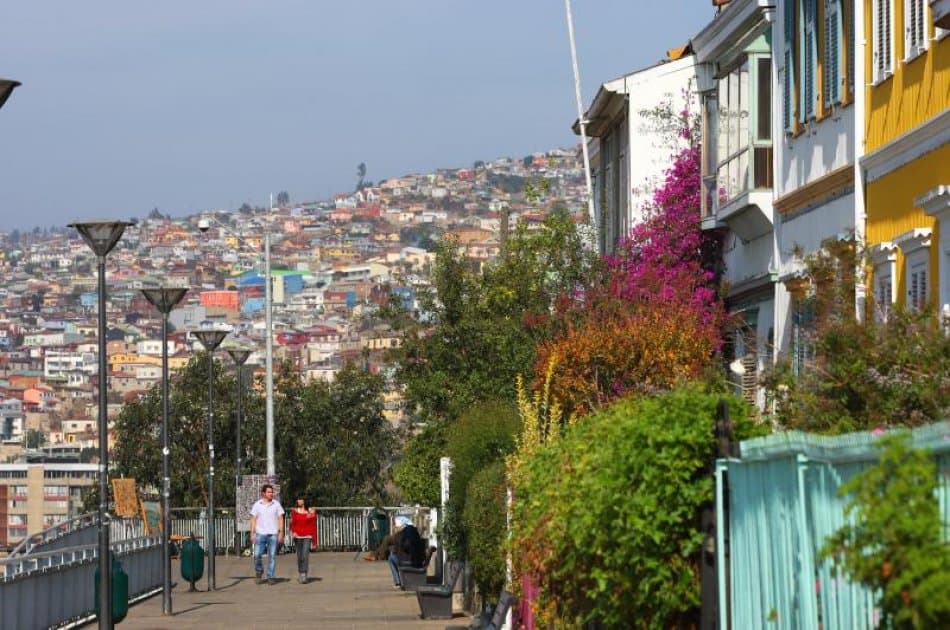 Stunning sights to see on the Valparaiso walking Tour - Photo 3