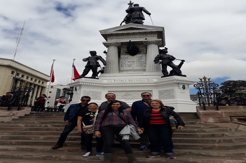 Valparaiso and Viña Del Mar Group Tour - Photo 9