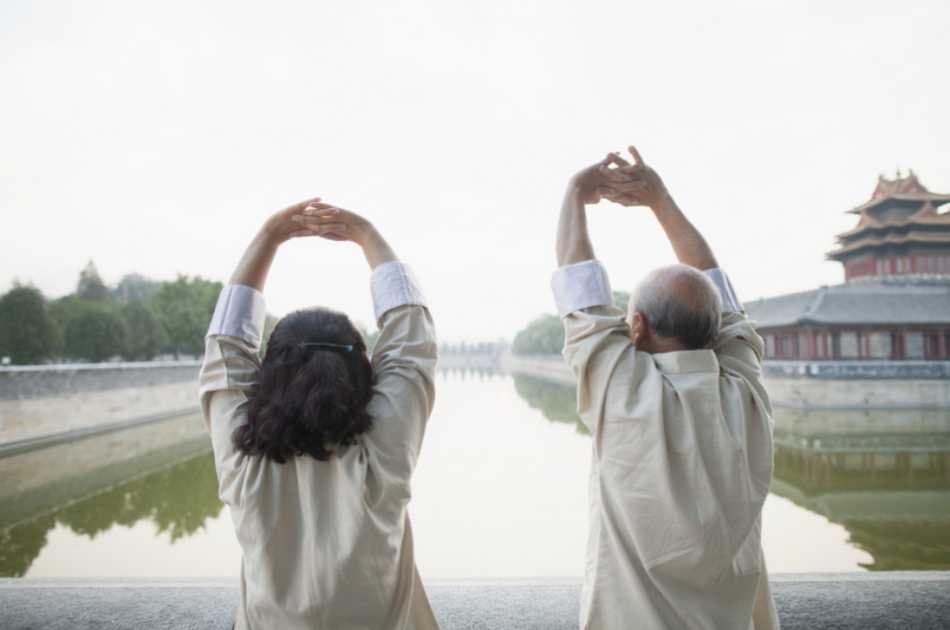 Customizable Beijing Imperial Private Tour With Roast Duck Dinner and Evening Show - Photo 5