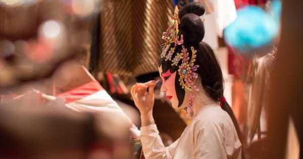 Peking Opera Show Tickets at Beijing Liyuan Theatre - Photo 1