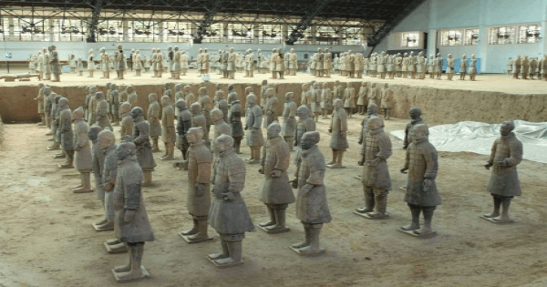 Xian Layover Tour of Terracotta Warriors and City Wall - Photo 1
