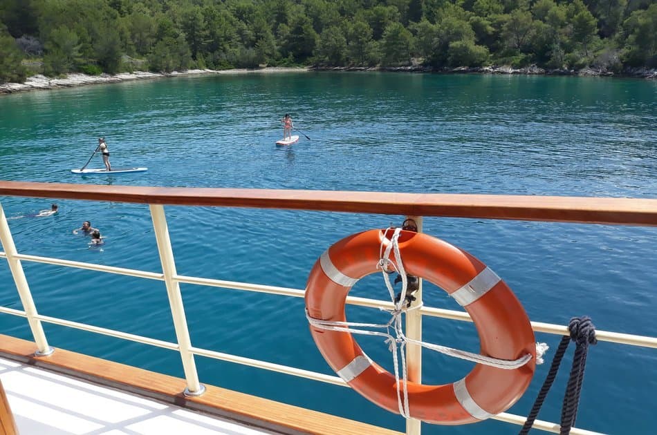 All inclusive Two Islands Swimming Cruise From Split - Photo 7