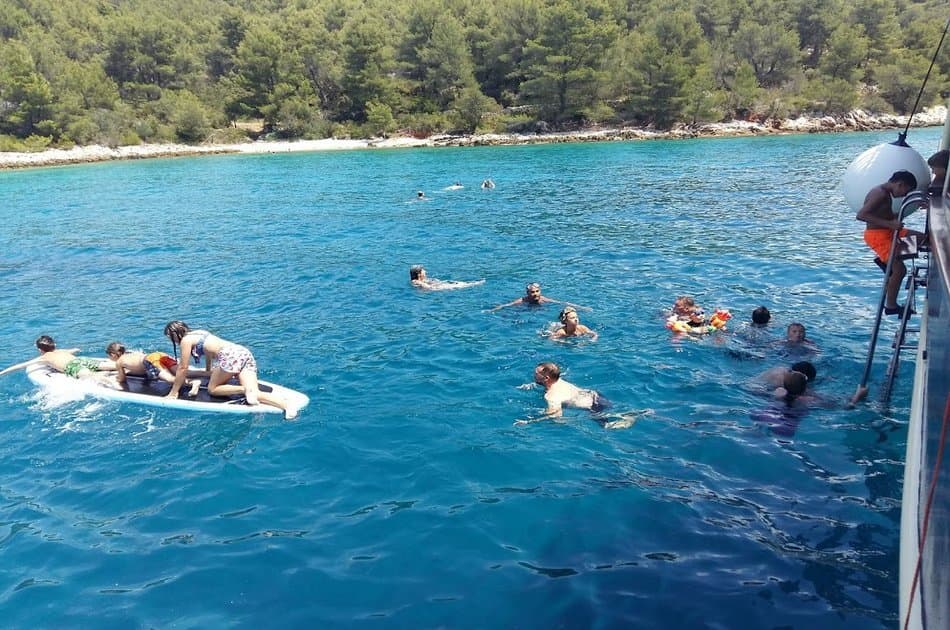 All inclusive Two Islands Swimming Cruise From Split - Photo 14