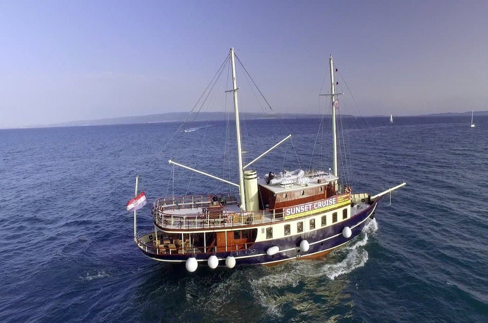 All inclusive Two Islands Swimming Cruise From Split - Photo 6