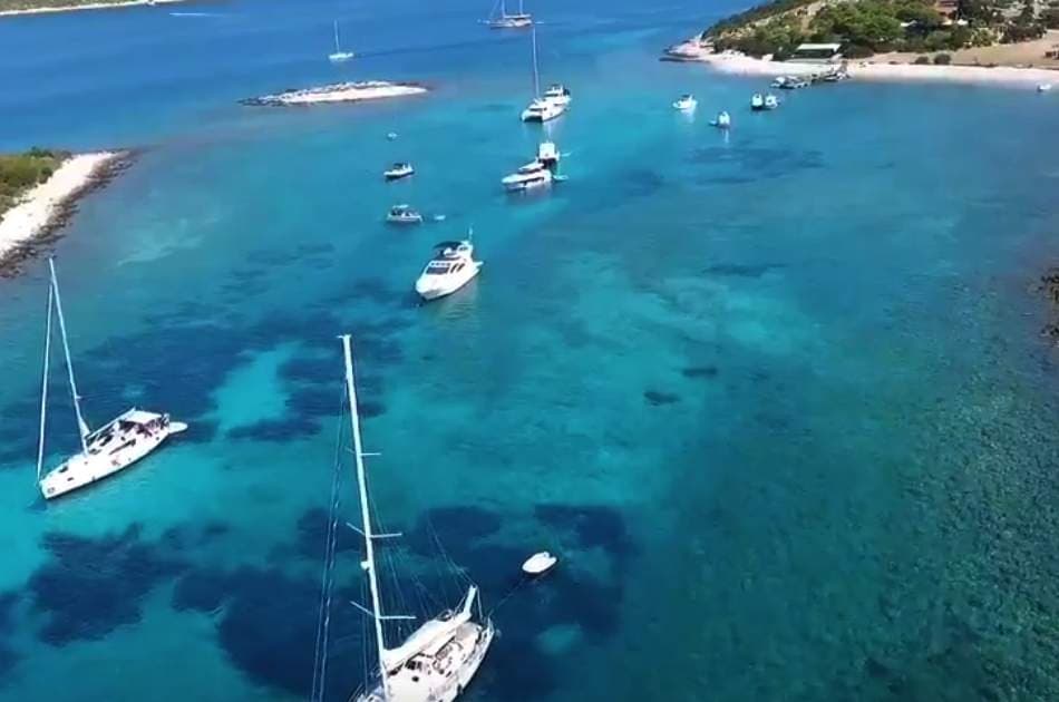 Blue Cave and Hvar Full Day Trip - Photo 17