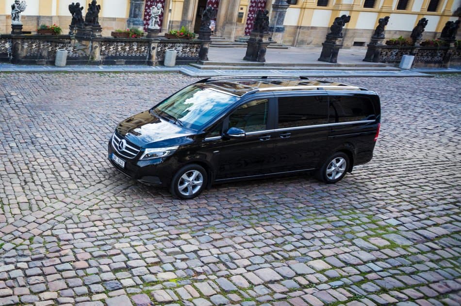 4 Hour Prague Tour with Private Car - Photo 4