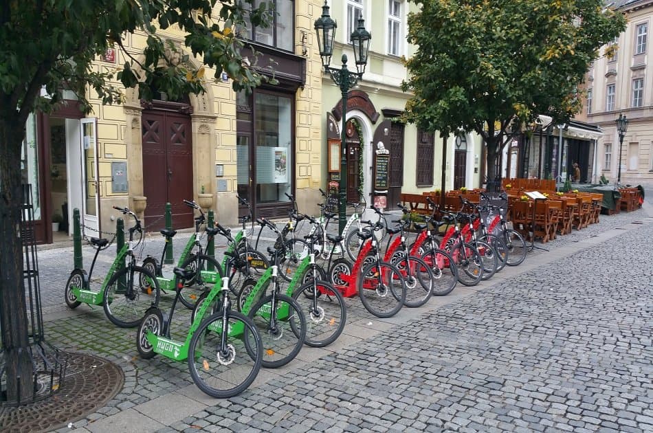 Prague All incl Combi City Tour on Segway and E-scooter HUGO Bike - Photo 4