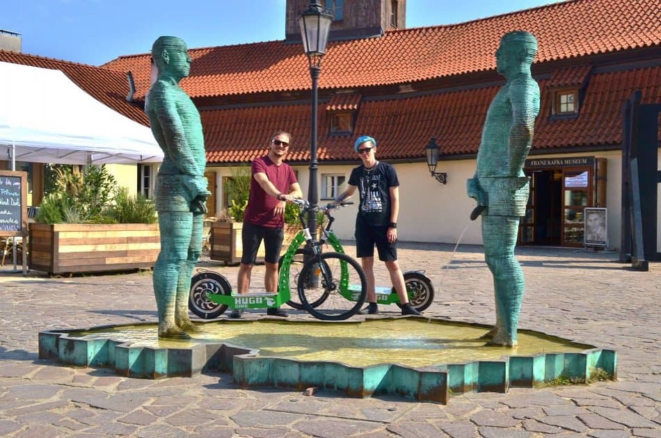 Prague All incl Combi City Tour on Segway and E-scooter HUGO Bike - Photo 8