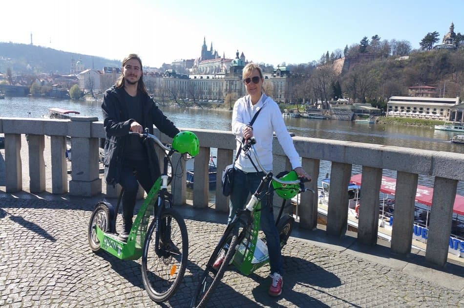 Prague All incl Combi City Tour on Segway and E-scooter HUGO Bike - Photo 6
