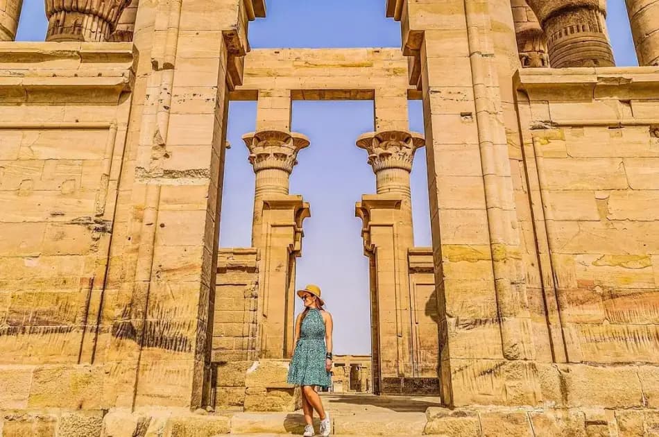 Bus from Hurghada to Cairo to the Pyramids - Photo 6