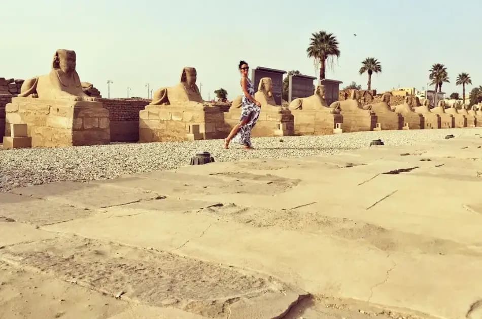 Bus from Hurghada to Cairo to the Pyramids - Photo 7