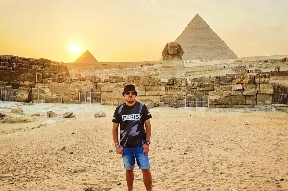 Day Trip to Giza Pyramids, Sphinx and Egyptian Museum With Camel Ride and Lunch - Photo 2