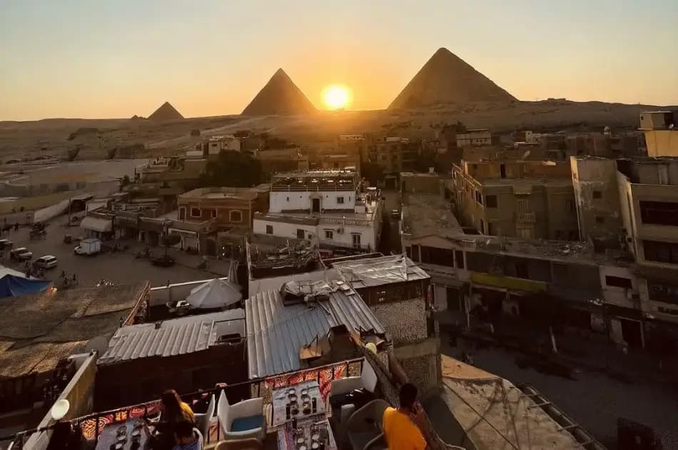 Night Tour to the Giza Pyramids and Sphinx for the Sound & Light Show - Photo 16