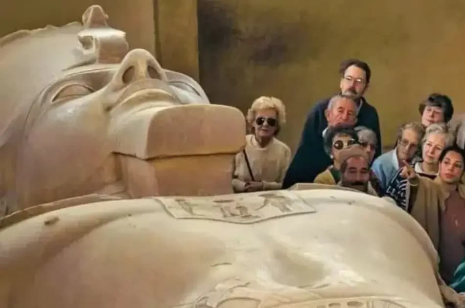 Private Tour to Giza Pyramids and The Egyptian Museum - Photo 13