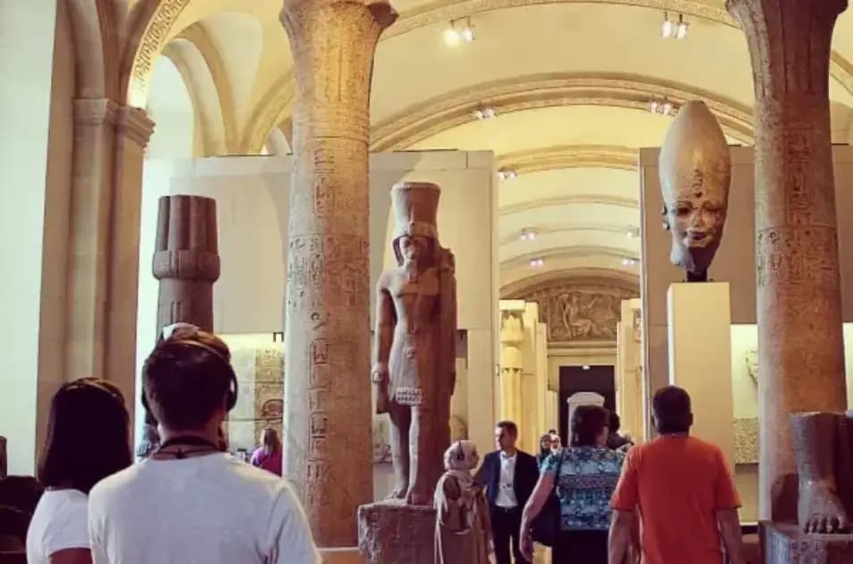 Private Tour to Giza Pyramids and The Egyptian Museum - Photo 8