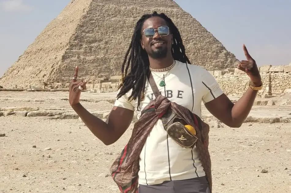 Private Tour to Giza Pyramids, Sphinx, Coptic Cairo and Islamic Cairo - Photo 4