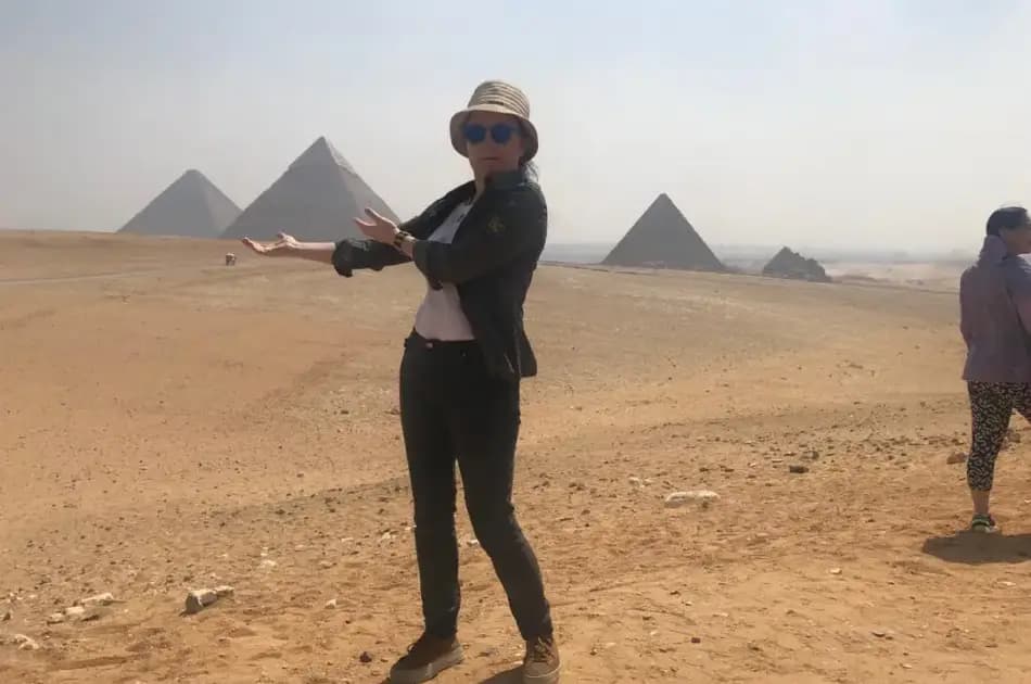 Private Tour to Giza Pyramids, Sphinx, Coptic Cairo and Islamic Cairo - Photo 6