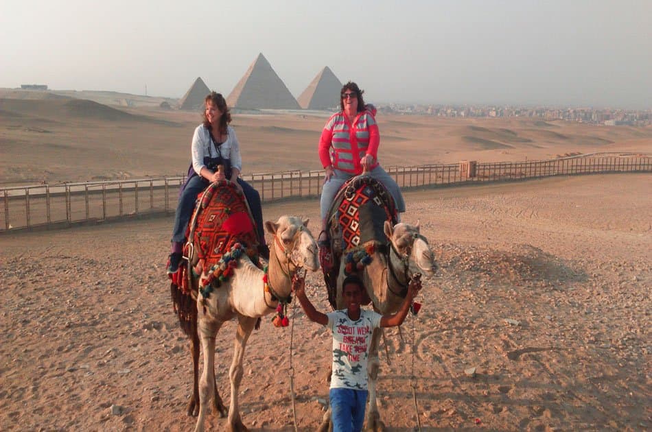 Sunrise or Sunset Camel Ride Around the Giza Pyramids Desert - Photo 6