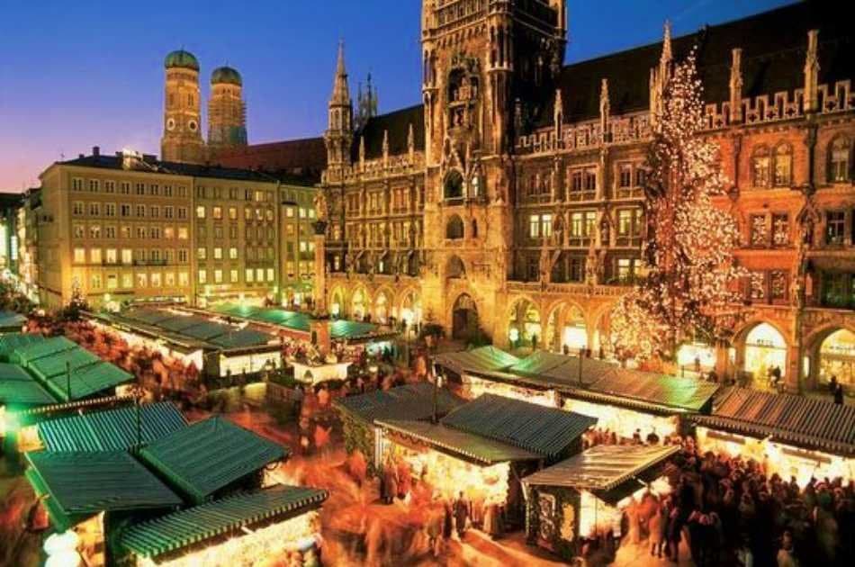 Christmas Market Food Tour Munich - Photo 3