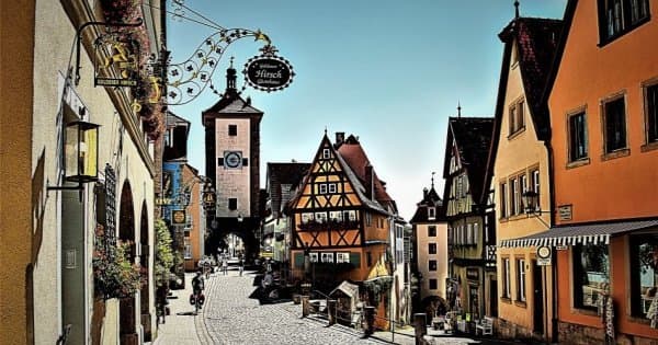 Germany's Romantic Road: Harburg Castle, Dinkelsbühl, Rothenburg ob der Tauber - Photo 1