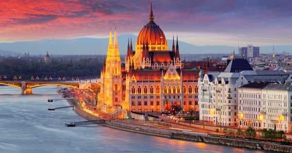 Full Day Private Budapest Explorer Tour - Photo 1