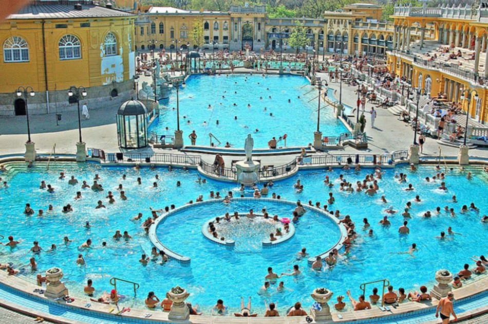 Széchenyi SPA - Skip the line Tickets with Optional Pick Up in Budapest - Photo 3
