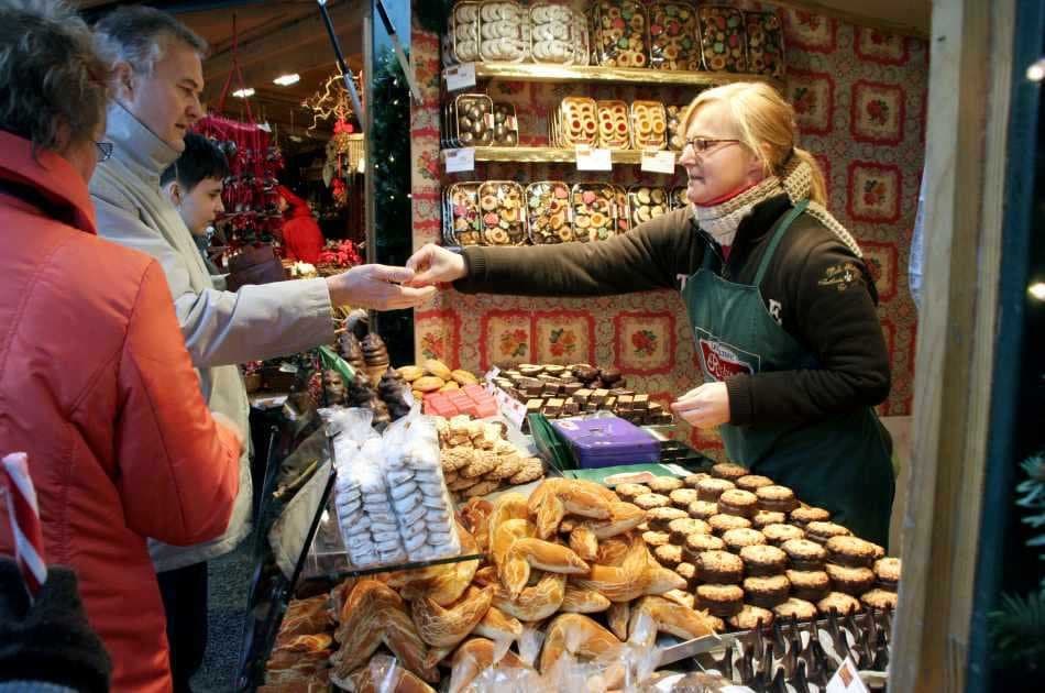 Vienna Christmas Market Visit from Budapest - Photo 11