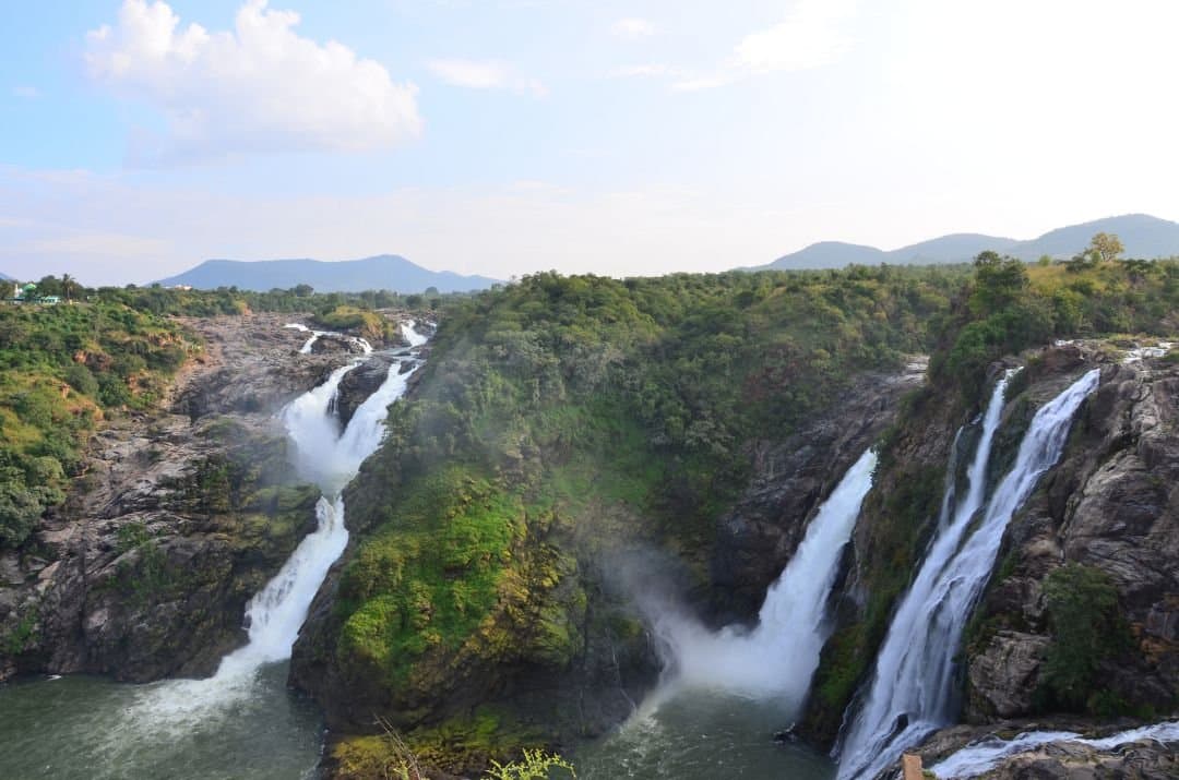 Shivanasamudra Falls