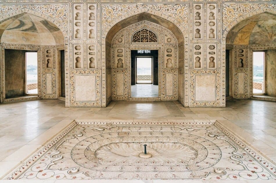 From Delhi: Taj Mahal and Agra Full-Day Tour by Fast Train - Photo 13