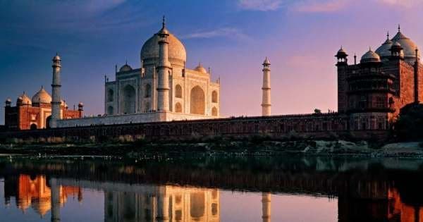 Mumbai to Agra and Taj Mahal Day-Tour with Return Flight - Photo 1