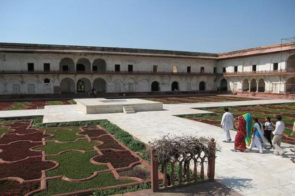 Private Full Day Taj Mahal & Fatehpur Sikri Tour from Delhi By Car - Photo 11
